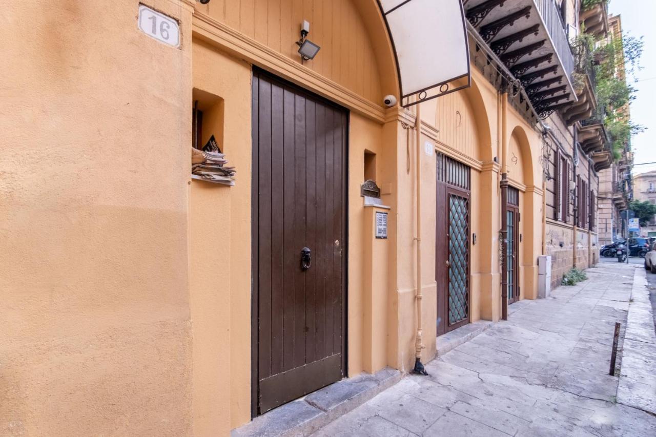 Oliveri Vintage House At Politeama Palermo Buitenkant foto